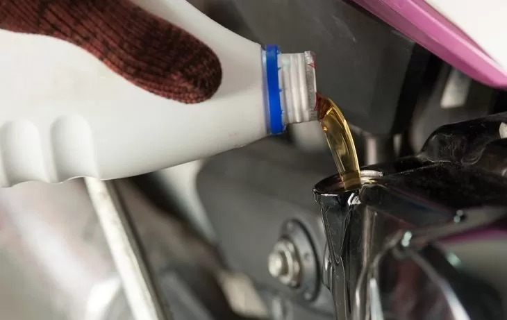 A Guide To The Best Motorcycle Oil