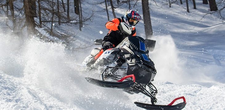 Best Snowmobile Helmet - Reviews And Buying Guide - Lets Ride MotoBike